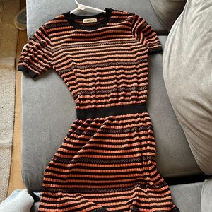 Zara dress in perfect condition barely worn
